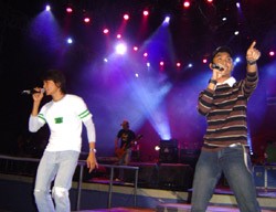 TOSCA: Pensi Pinggir Pantai Ala SMU Pembangunan Jaya